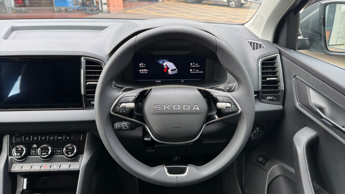 Skoda Karoq 1.5 TSI SE L Edition 5dr DSG Petrol Estate - Image 10